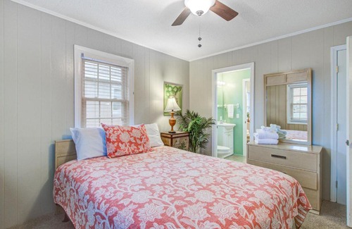 Holden Beach Casa | Cheeks of Tan