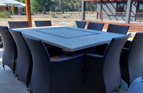 Halls Gap Casa | Cheeky Emu Spacious Family Accommodation Halls Gap