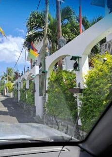 La Gaulette Apartamento | Cheerful 1 bed vacation home with tours & facilities