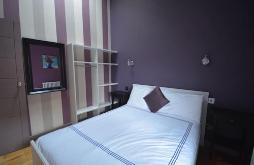 Camden Town with Primrose Hill Apartamento | Cheerful 2 bed home with terrace in central Camden
