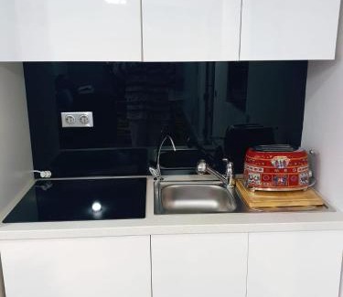 Sector 1 Villa | Cheerful 2 bedroom and lounge town house with free parking