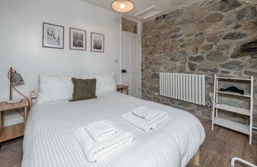 Dolgellau Casa | Cheerful 2 bedroom cottage with garden