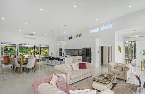 Drury Casa | Cheerful 2 Bedroom Lifestyle in Auckland