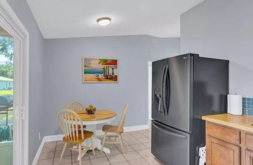 Sebastian Highlands Casa | Cheerful 2 bedroom that is close to the water