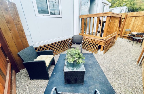 Garfield Casa | Cheerful 2BR Tiny-Home in Historic Garfield