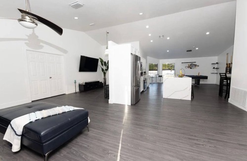 Port Saint Lucie Villa | Cheerful 3-bedroom villa with heater pool.
