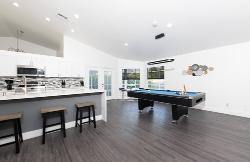 Port Saint Lucie Villa | Cheerful 3-bedroom villa with heater pool.