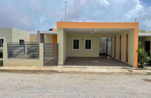 Higuey Casa | Cheerful 3-bedroom house with pool