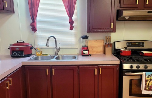 Laurel Casa | Cheerful 3 bedrooms,2 bathrooms Mobile Vacation home in the heart of laurel,MD