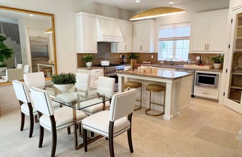 Irvine Research Center Casa | Cheerful 3b3b with swimming pool&BBQ