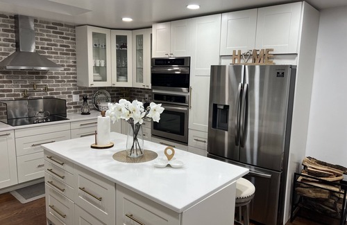 Lake Mohawk Casa | Cheerful 4-Bedroom Lake Home with fire place