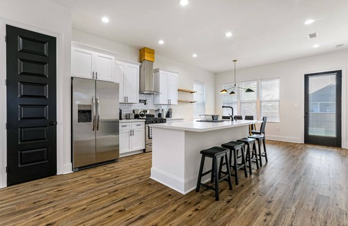 Arabi Casa | Cheerful 4-bedroom home