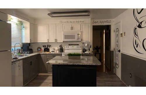 Trotwood Casa | Cheerful 4BR/12BD “Ravishing Ranch”