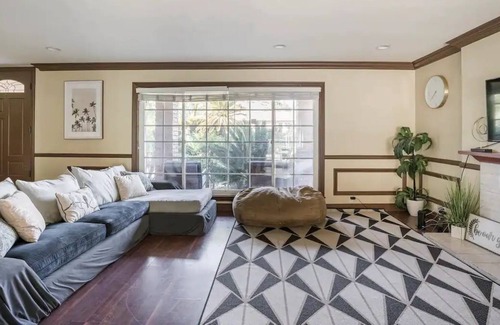 Rowland Heights Casa | Cheerful 5BD Villa with Pool