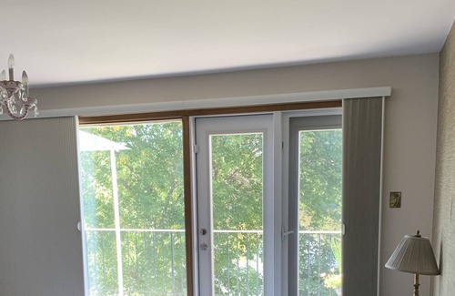 Winnipeg Casa | Cheerful family home on the Red River
