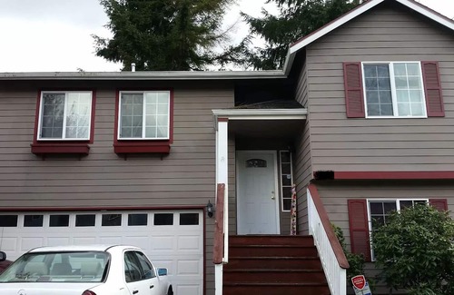 East Olympia Casa | Cheerful Getaway 5BD/ 3BTH In the Heart of Lacey