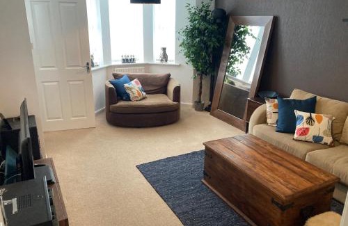Kirkdale Casa | Cheerful Home FOR FOOTBALL, DOCKS AND CITY CENTRE