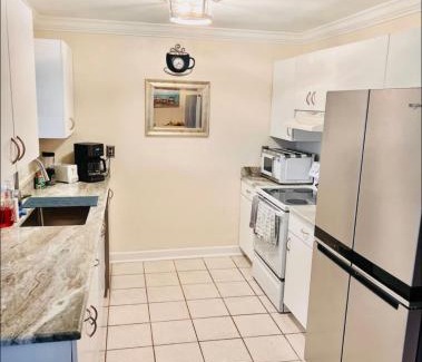 Caloosahatchee Casa | Cheerful home with two Bedrooms