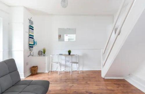Liverpool Apartamento | Cheerful Maisonette in the heart of Orrell Park