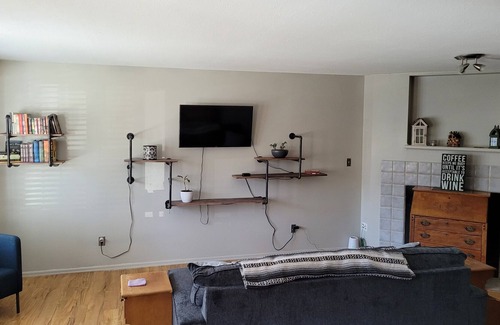 Cheyenne Meadows Casa | Cheerful Mountain View Townhome