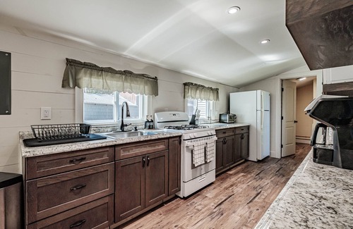 Sebago Cabaña | Sebago Lake Cottage con fecha disponible! 2019 y 2020