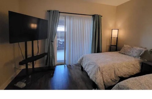 East Hemet Apartamento | Cheerful studio with private entrance & parking