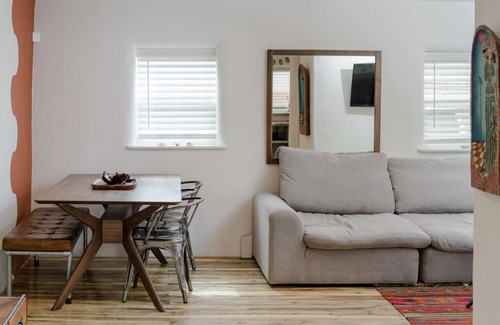 Southside Casa | Cheerful Two Bedroom Casita With Rustic Charm