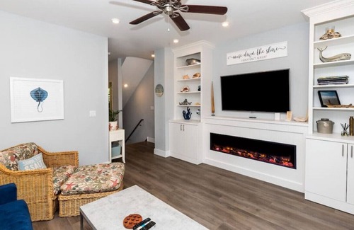 Ventnor City Casa | Cheerful Ventnor House Walk to the Beach
