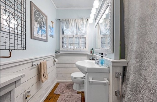 Northborough Casa | Cheerful Villa with a huge backyard (3Beds2Baths)