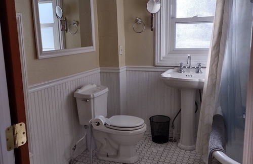 Congress Park Casa | Cheeseman Park historic home