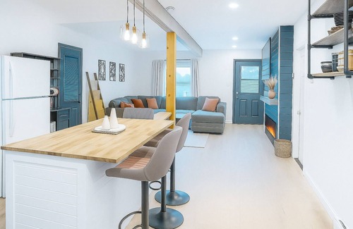 Cornwall Apartamento | Chef’s Kitchen | Fire Pit+BBQ Deck Private Yard