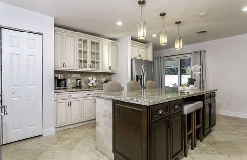 Garden Isles Casa | Chef's Kitchen Villa in Pompano Beach. Heated Pool and 3D tour available