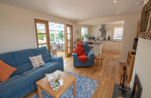 Rhosneigr Casa | Chelford - Una hermosa casa de vacaciones de planta abierta en Rhosneigr