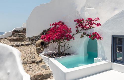 Oia Hotel | Chelidonia Luxury Suites
