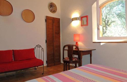 La Bastidonne Cama Y Desayuno | chenesverts-bucaille