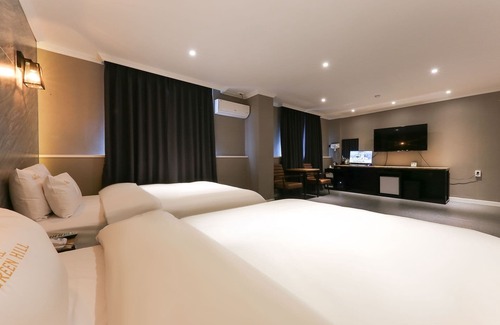 Cheonan Hotel | Cheonan Green Hill