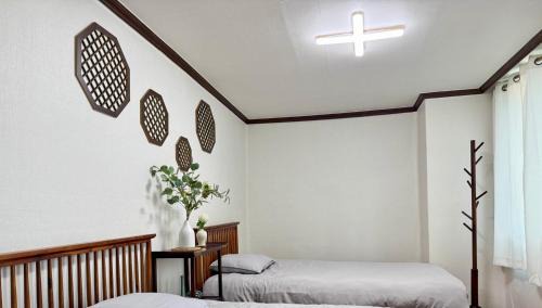 Changsin-dong Apartamento | Cheong Un Gak