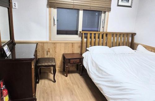 Cheongdo Casa | Cheongdo Peach Blossom Private Pension