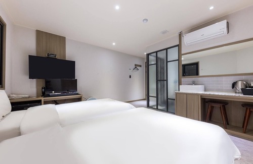 Cheongju Hotel | Cheongju Kanu