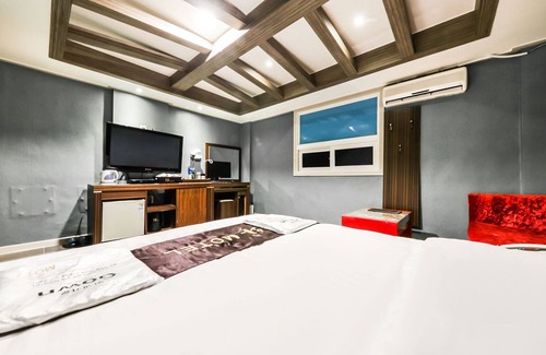 Cheongju Hotel | Cheongju Wa