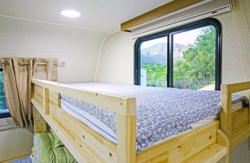 Cheongsong Casa | Cheongsong Hwangto Bungalow Pension