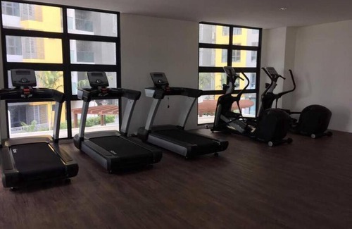 Seri Kembangan Apartamento | Cheras Cozy Studio House with Free WIFI , Netflix.