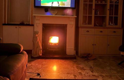 Garrison Casa | Cherry Chirp Cottage in County Fermanagha