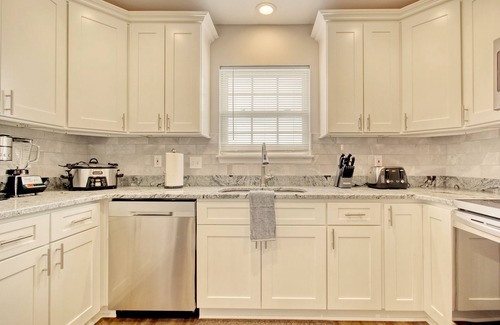 Cherry Grove Beach Casa | Cherry Grove/North Myrtle Beach Luxury Vacation Home, Private Pool, Pet Friendly