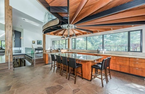 Utterson Casa | Cherry Island Muskokas Premiere Private Island