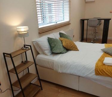 Cherry Hinton Apartamento | Cherry studio apartment