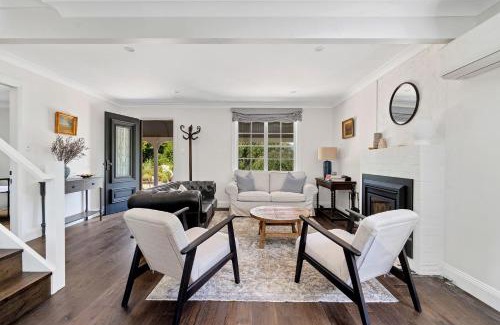 Burrawang Casa | Cherry Tree Cottage, Burrawang, Southern Highlands