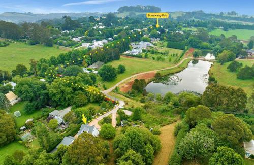 Burrawang Casa | Cherry Tree Cottage, Burrawang, Southern Highlands