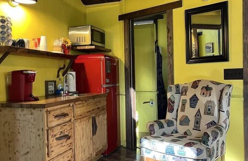 China Grove Casa | Cherry Treesort "Nona's Nest"