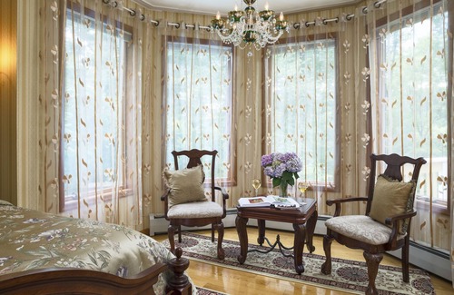 Stroudsburg Cama Y Desayuno | Cherry Valley Manor Luxury Bed and Breakfast